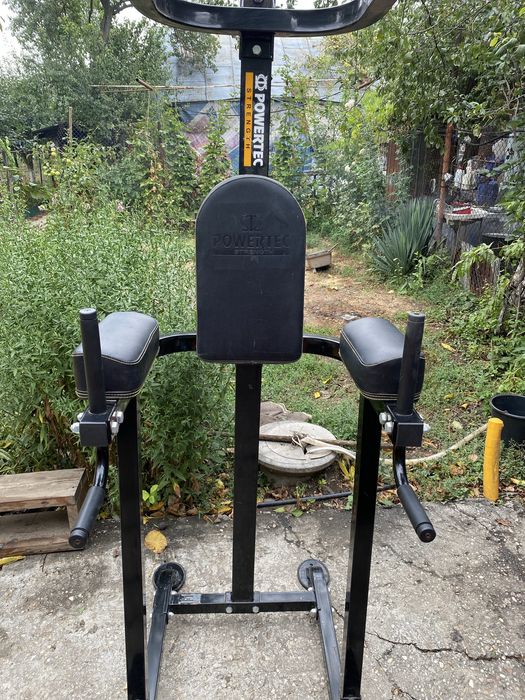 Aparat Power Tower pentru tractiuni, triceps si abdomen