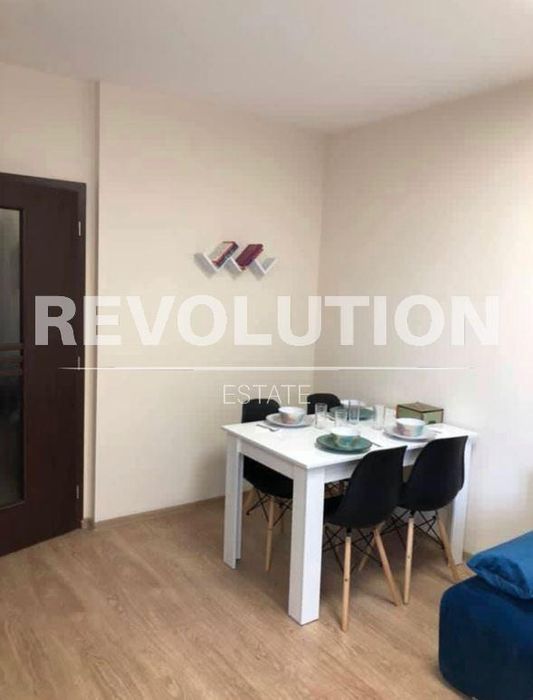 Дава се под наем Двустаен апартамент в Варна, Лятно кино Тракия - 60 кв.м за 550 € - Снимка #1