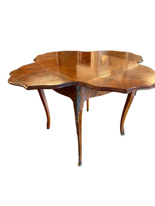 Măsuță extensibilă cu intarsii florale, lemn nobil