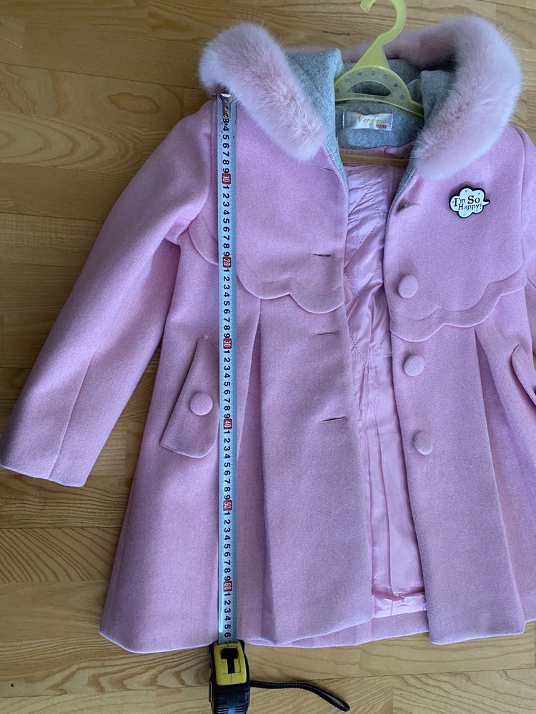Куртка (пальто) для девочки