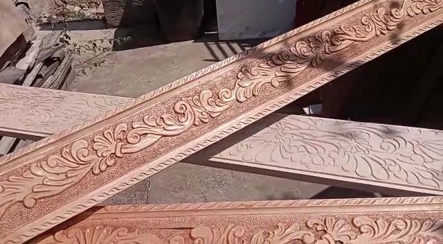 Sculptura in lemn natur