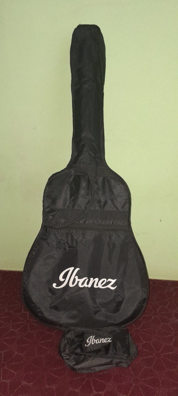 Gitara simli sotiladi