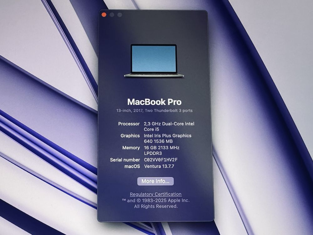 MacBook Pro 13-inch, 2017, Two Thunderbolt 3 ports