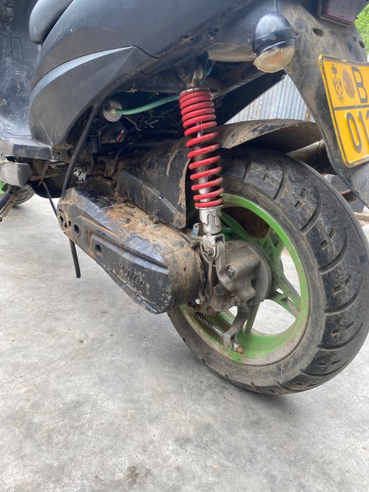 Vand scuter in 2 timpi set 60cc