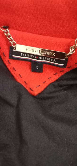 Tommy hilfiger палто