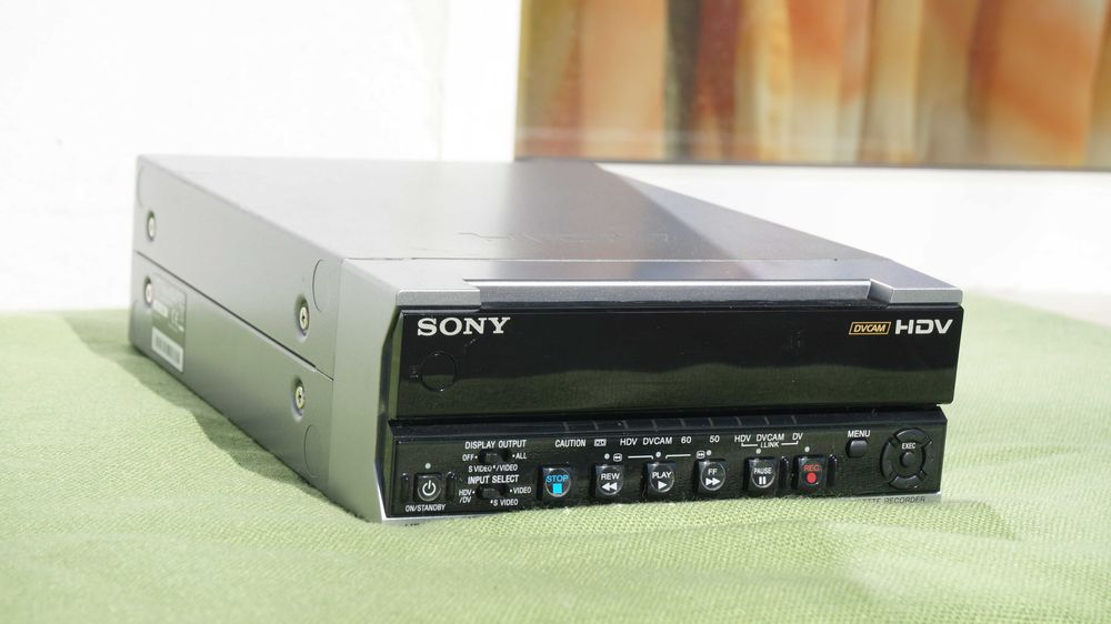 Sony HVR-M15 HDV + DVCAM Recorder PAL  NTSC