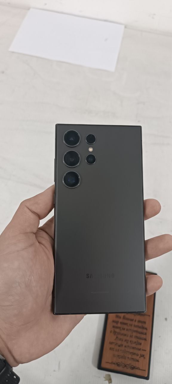 Продаётся samsung s24 ultra