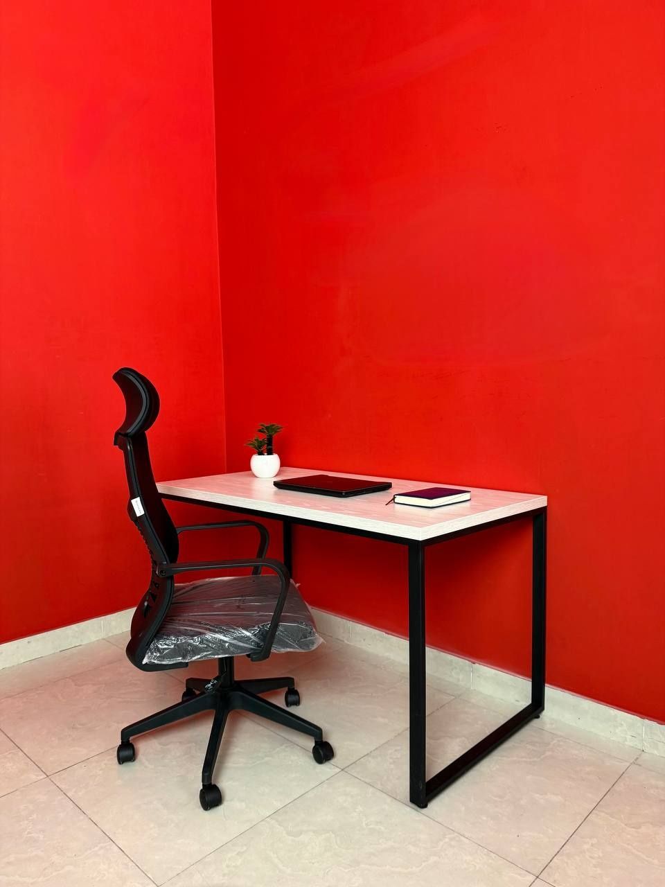 Loft stol – uy uchun zamonaviy dizayn
Minimalistik va mustahkam konstr