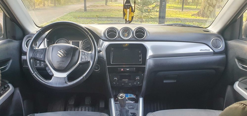 Vand Suzuki Vitara Spirit(GLX) 1.6 4WD ALLGRIP