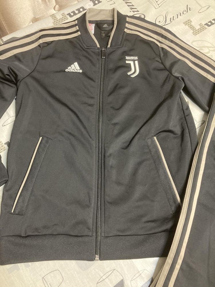 Adidas Juventus екип 100% оригинал!