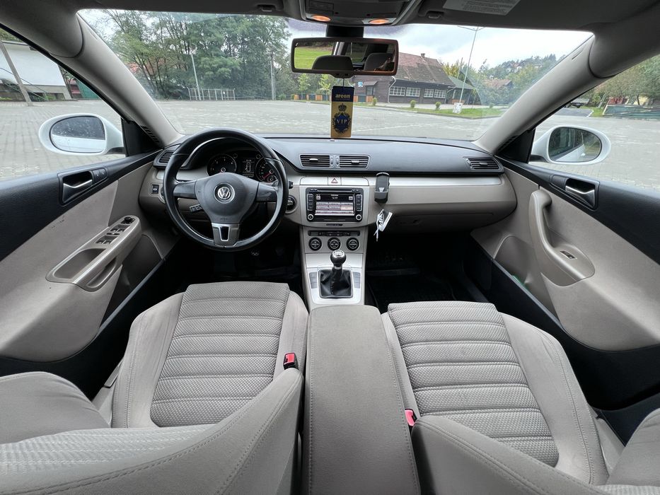 De vanzare passat b6 2010