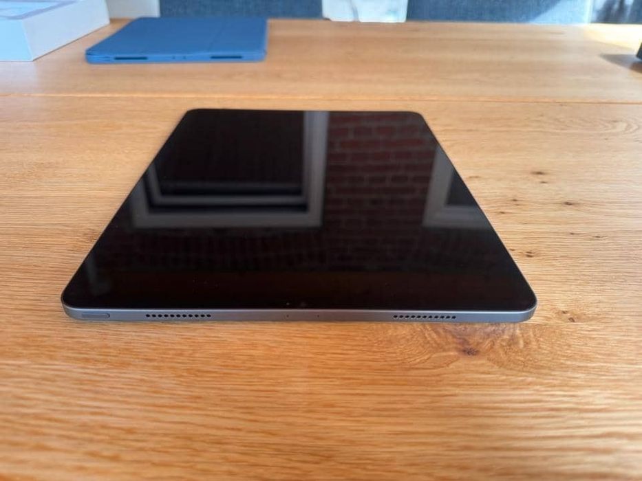 Apple iPad Pro 12,9 inci, a 5-a generație, Wi-Fi, 2021