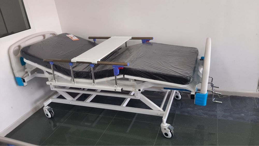 Кровать медицинская реанимационная (3-x секционная)