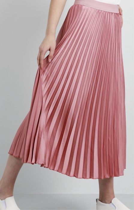 Нова дънкова пола Зара  Нова дамска пола солей