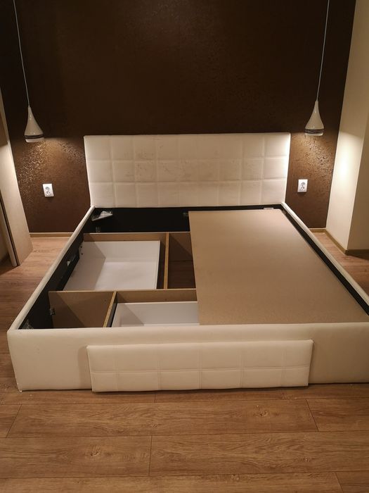 Vand pat matrimonial