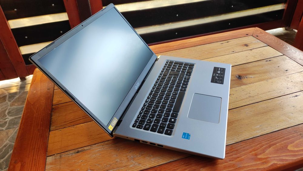 Dezmembrez Laptop Acer Aspire 3 A317-33