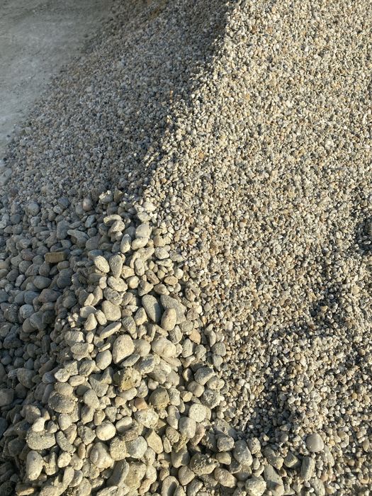 Vindem agregate, nisip ,piatra,toate tipurile de betonsemiumed