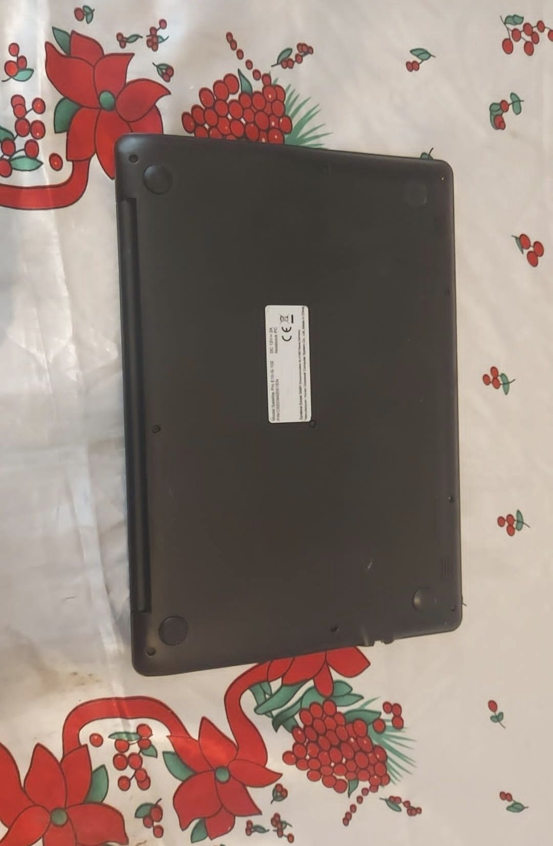 Laptop second hand Dell Satelite Pro, ram 4gb ddr4, hard 128gb