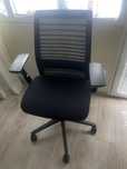 ергономичен стол Steelcase New Think Black