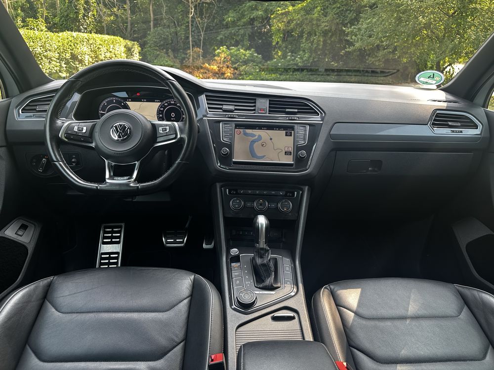 VW Tiguan R-Line / Dynaudio / 4Motion / Panorama / Distronic