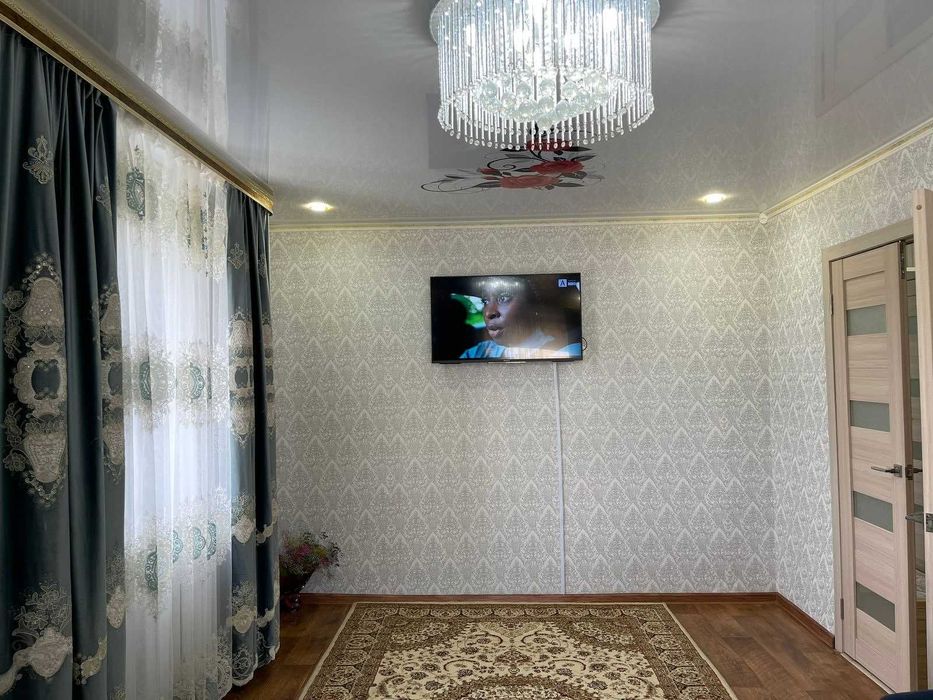 Продается 4х комнатная квартира  район КЖБИ, 80 кв.м