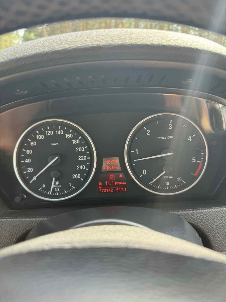 БМВ Х5 40d 306кс