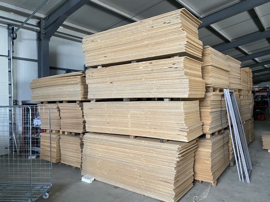 Стелажи склад/палетни стелажи/ магазинни стелажи