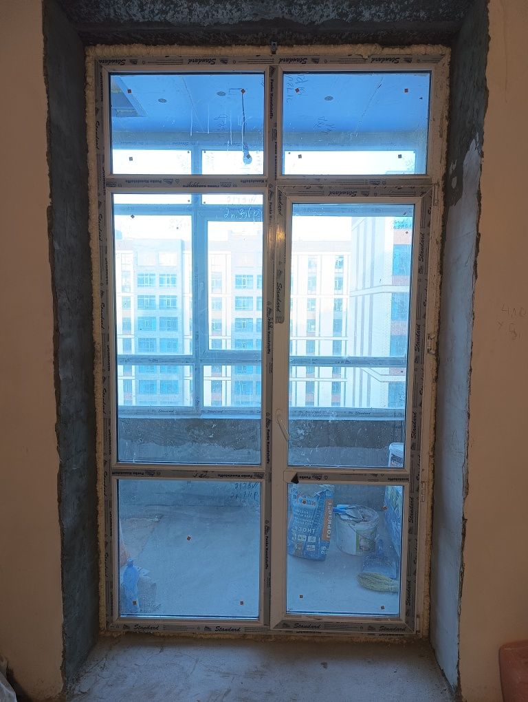 Пластиковые окна двери для помещение и для балкона