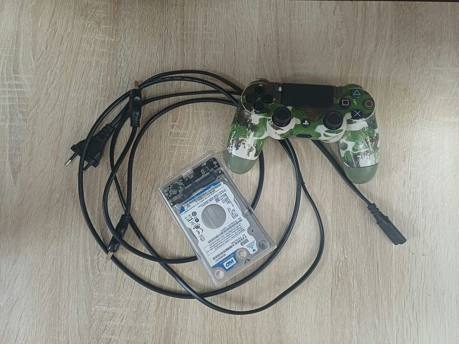 PS 4 slim de vânzare 512 GB și 6 jocuri