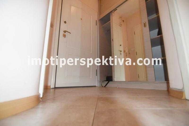 Продава се Двустаен апартамент в Пловдив, Кършияка - 65 кв.м за 2000 €/кв.м - Снимка #8