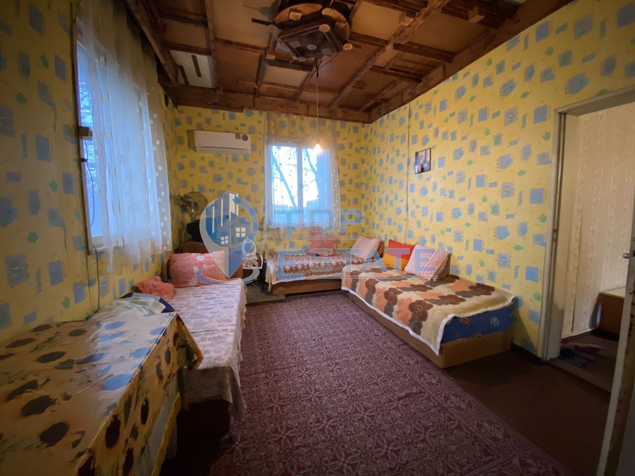 Продава се Къща в Горна Оряховица - 360 кв.м за 159 €/кв.м - Снимка #2