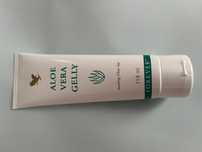 Aloe vera gelly.