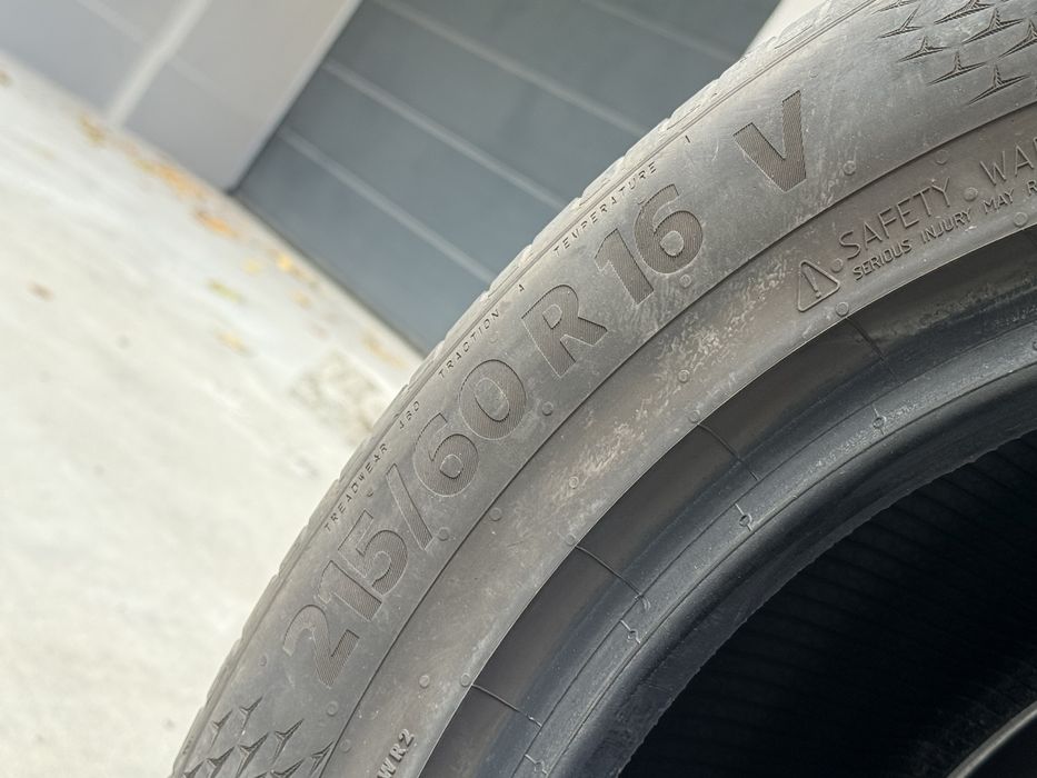 Летни гуми Continental-UltraContact - 215/60 R16