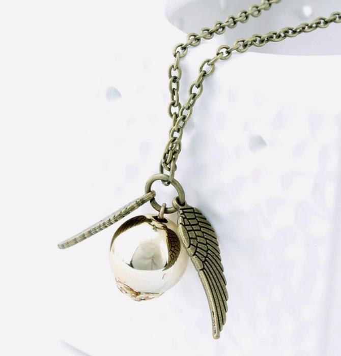 Pandantiv Lantisor Harry Potter Quidditch Golden Snitch Angel Wing