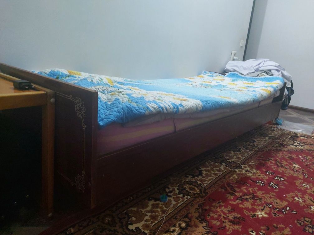 Кровать продается
