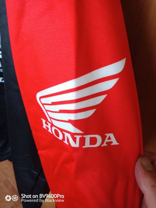 Суитчер с качулка на HONDA два модела!