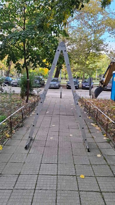 Универсална стълба 5,00м - Под наем
