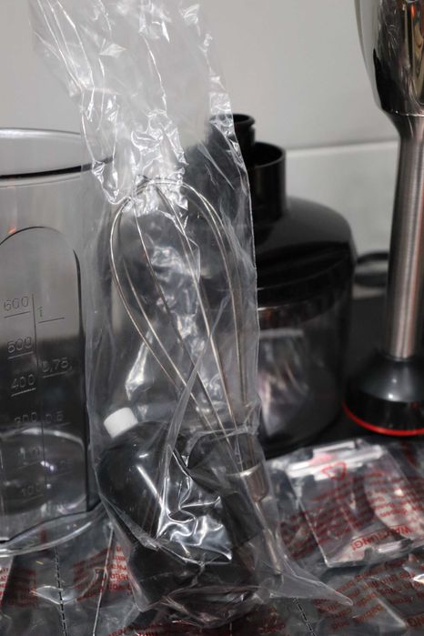 BOSCH Серия6 Пасатор ErgoMaster 1000W Неръждаема стомана, СПУКАНА ЧАША