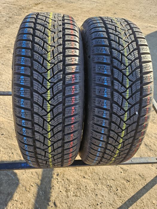 Vând anvelope m+s 195/65/15 195/65r15 DUNLOP