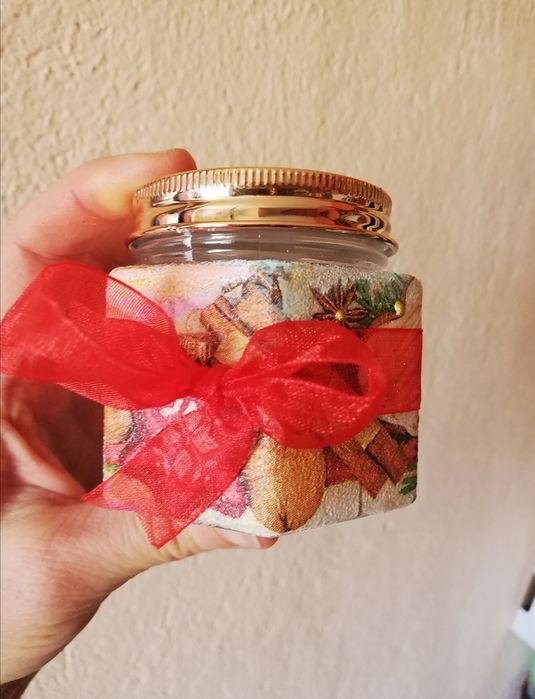 Коледни дизайнерски   свещи