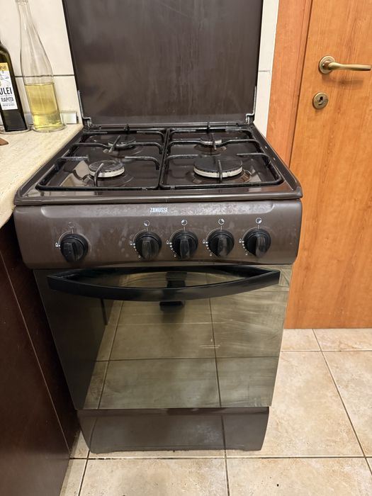 Aragaz/Cuptor Zanussi