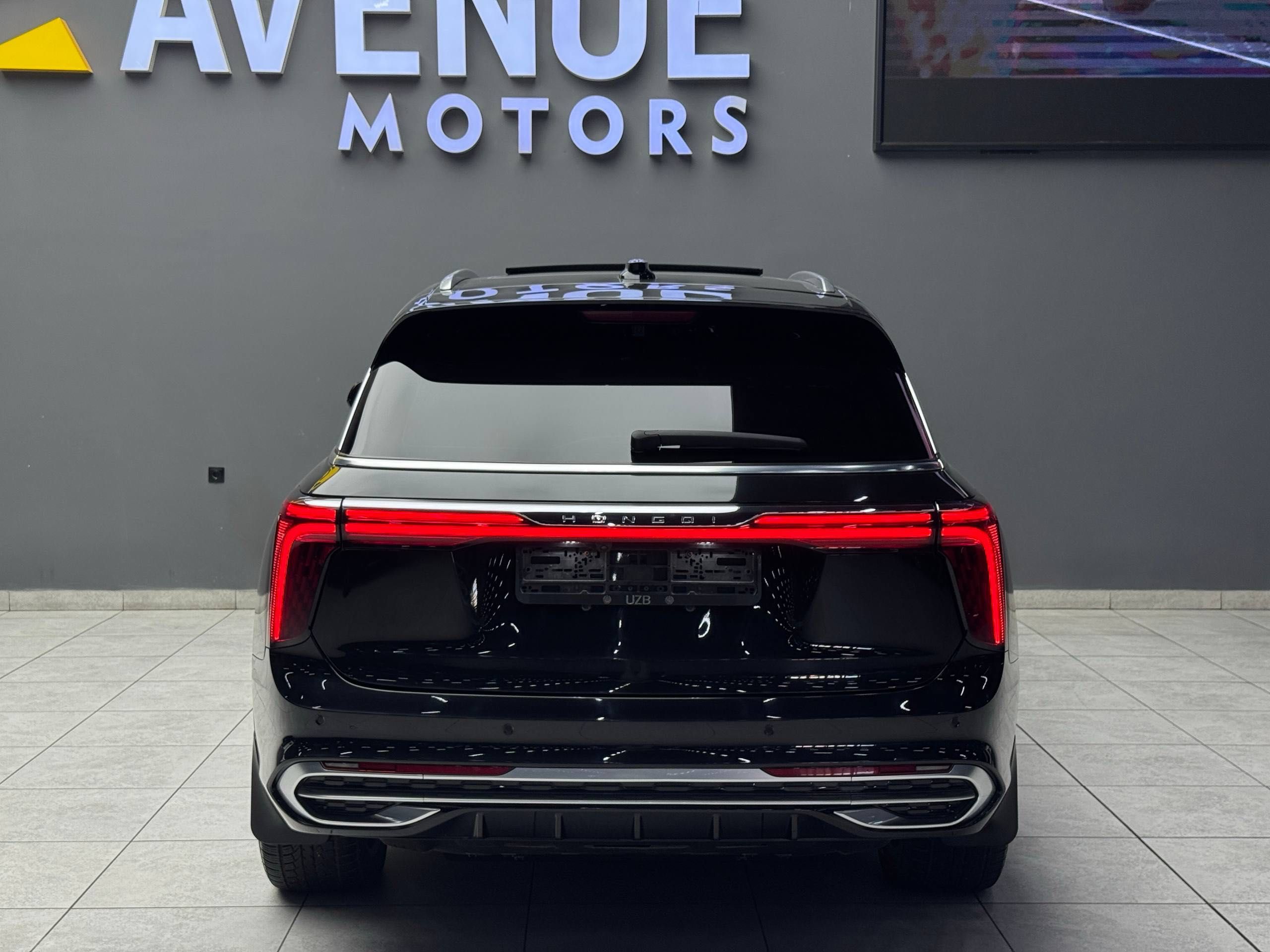 Продается Hongqi E-HS9