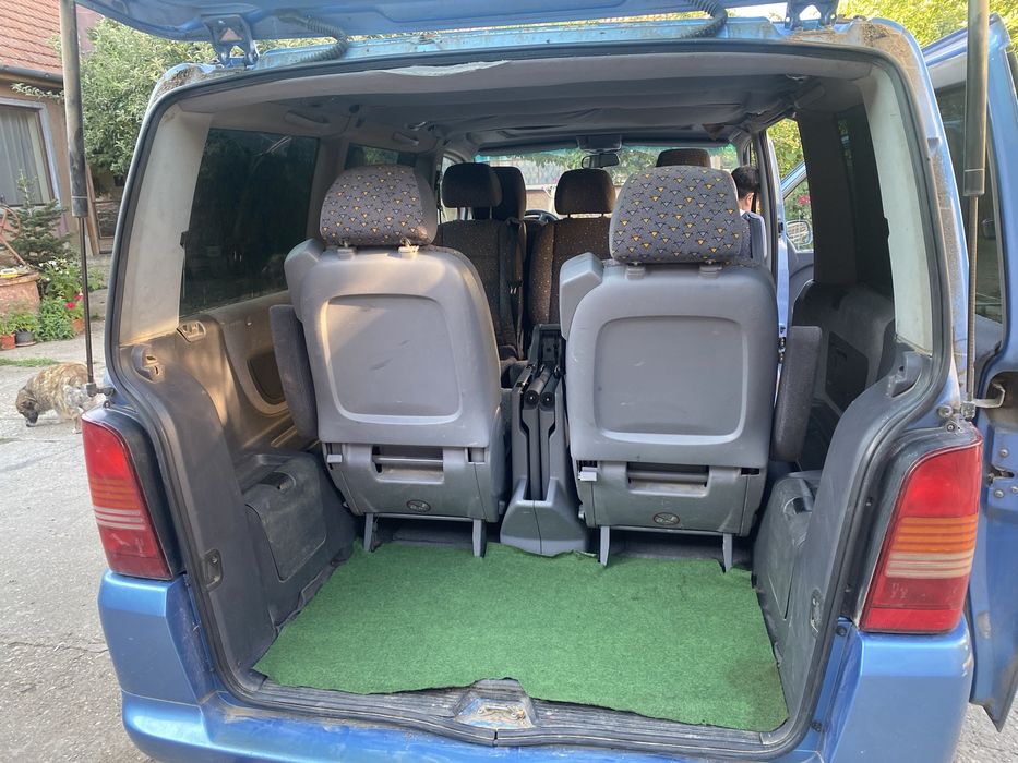 Mercedes V Claas Caravele