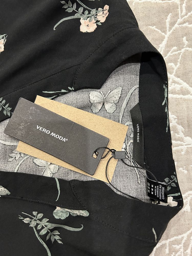 Страхотна рокля VERO MODA