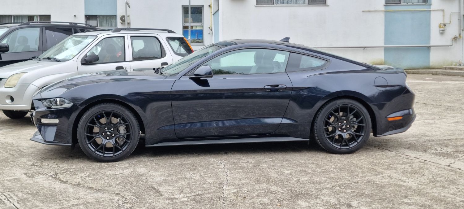 Ford Mustang 2.3 ecoboost 310 cp
