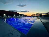 Piscină privată de închiriat