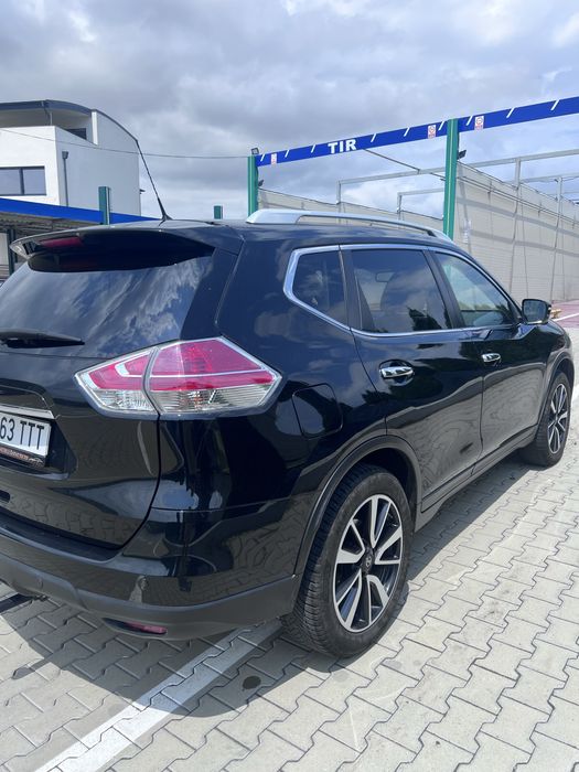 Nissan X-trail Tekna 1.6 DCI Manuala persoana fizica