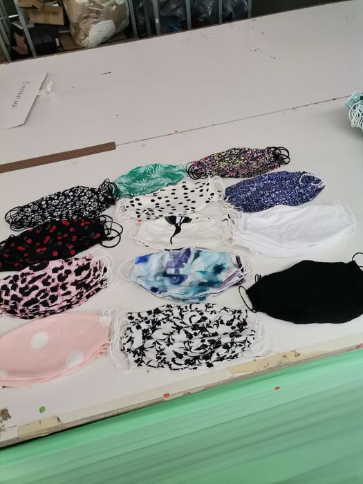 Памучни маски – много модели, двуслойни, удобни и дишащи