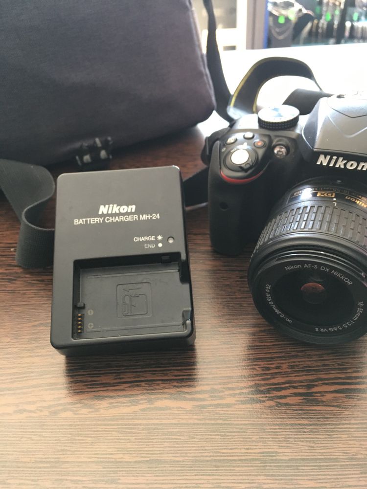 Nikon D3300 пълен комрлплект