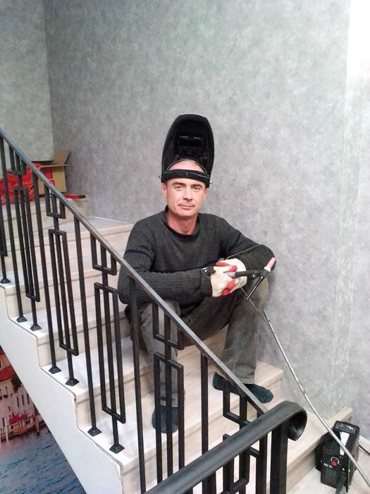 Услуги сварщика монтажника металлоконструкций. Слесарь сантехник